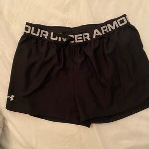 Under Armour black shorts